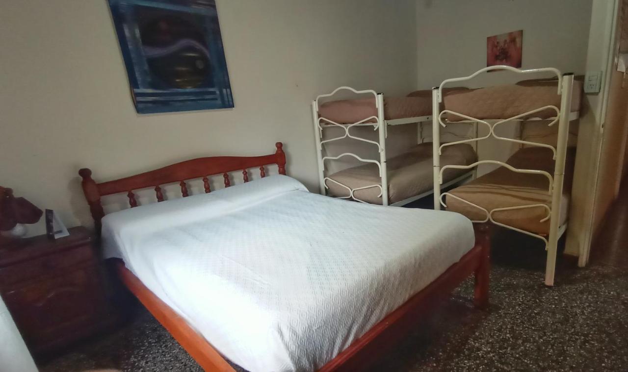 Hostal La Pachamama Salta Luaran gambar